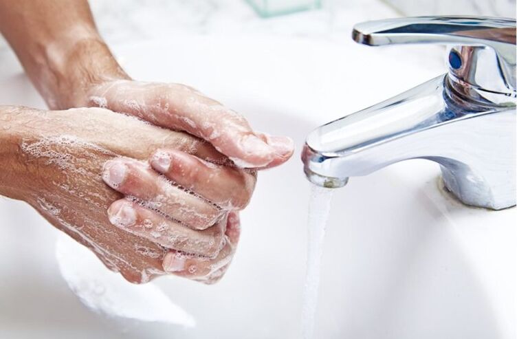 wash your hands to avoid parasite infection