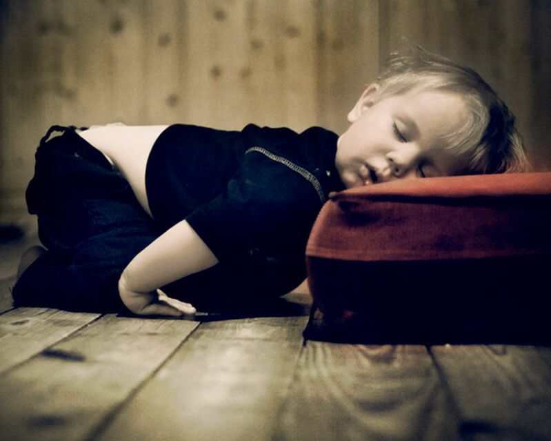 Grinding teeth during sleep is a sign of helminthic attack in both children and adults
